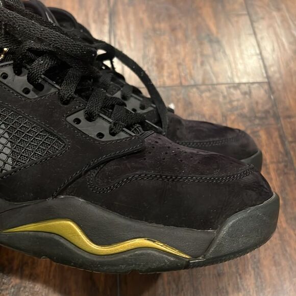 Jordan mars 270 size 10.5 black & gold men’s size 10 upper in great shape main image 6